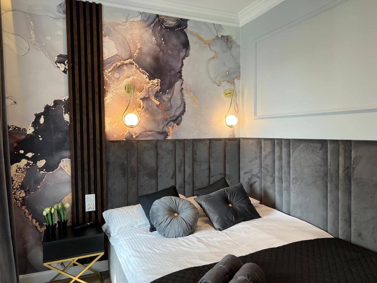 Family Sauna Teznia Apartments: Vip Retreat With And Views Apartment Kielce